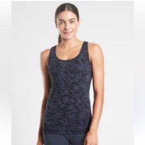ATHLETA Scoop Tank Texture in Frosted Floral Black & Purple, size S, EUC
